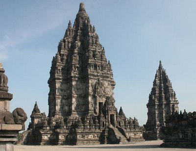 17 Budaya Indonesia yang Diakui UNESCO  Guruppkn.com